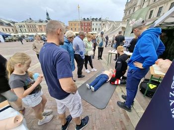 Zamość: Na Rynku Wielkim trwa Dzień Bezpieczeństwa Narodowego