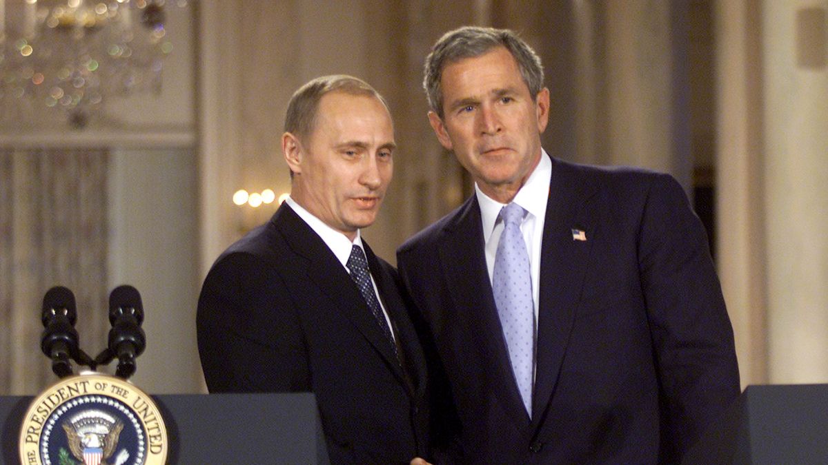 President George W. Bush and Russian President Putin
397207 07: U.S. President George W. Bush (R) and Russian President Vladimir Putin shake hands after speaking with the media in the East Room of the White House November 13, 2001 in Washington, DC. (Photo by Mark Wilson/Getty Images)
Mark Wilson
handshake shake hands podium mic politician politics political