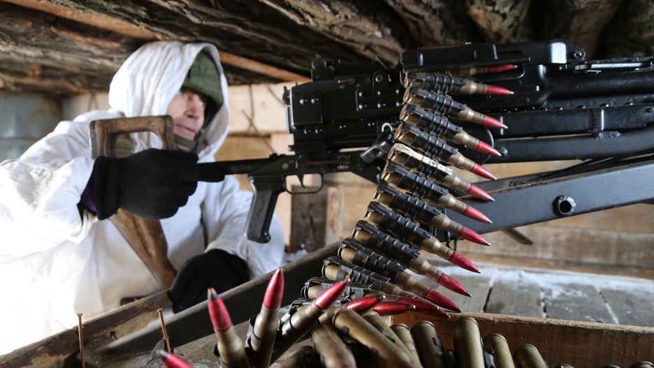 Żołnierz jednej ze zbuntowanych republik w Donbasie