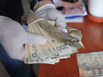 Bydgoszcz: Oszust okradł setki klientów na kwotę 260 tys. zł