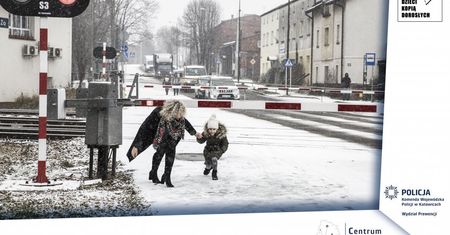 Śląsk. "Dzieci kopią dorosłych” - ruszyła kampania piętnująca fatalne zachowania dorosłych