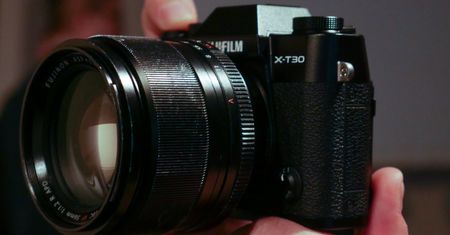 Byliśmy na pokazie Fujifilm X-T30. Ten maluch sporo potrafi! [PIERWSZE WRAŻENIA]