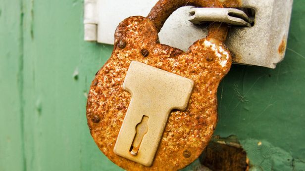 Ustawienia prywatności? Ludzie wrzucają na Facebooka co popadnie! 1