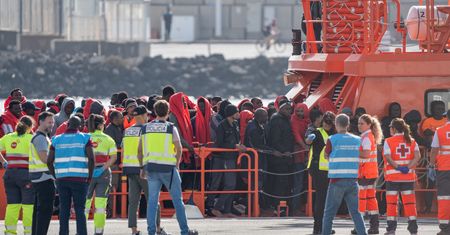 Horror na oceanie. Kobieta zgwałcona na łodzi migrantów