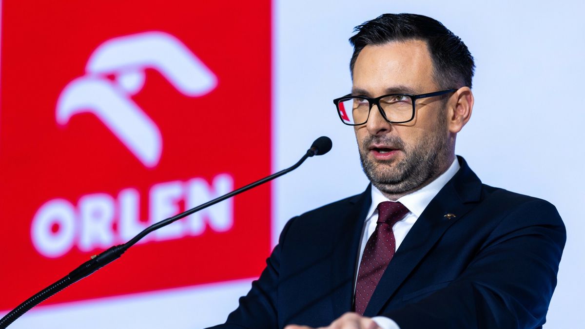 Daniel Obajtek nt. strategii Orlen 2030
01.02.2024 Warszawa Konferencja Daniela Obajtka nt realizacji strategii Orlen2030 Fot. Andrzej Iwanczuk/REPORTER N/z: Daniel Obajtek
Andrzej Iwanczuk/REPORTER