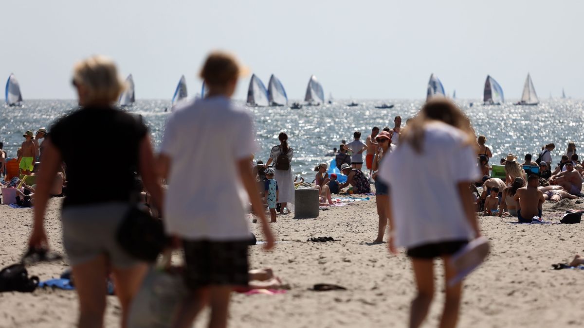 Plaża nad Bałtykiem. Zdjęcie ilustracyjne