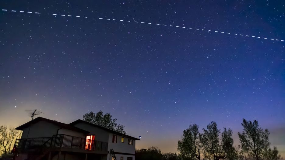 Sznur satelitów znów pojawi się nad Polską