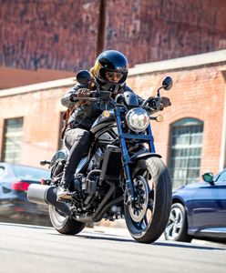 Plotki się potwierdziły. Oto Honda CMX1100 Rebel