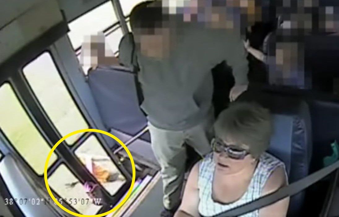 Dziecko było ciągnięte przez autobus około 350 metrów 