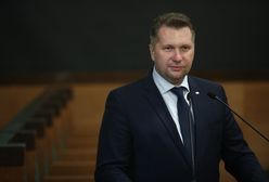 Czarnek dalej ministrem. "To opozycja zachęca do demoralizacji"