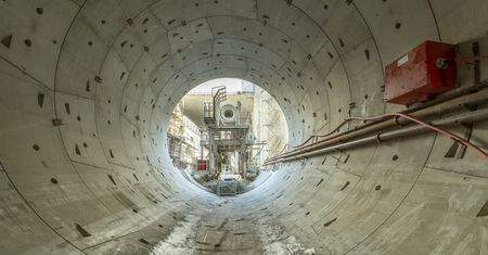 Tysiąc pytań do przetargu. Umowa na tunel dla szybkiej kolei będzie później