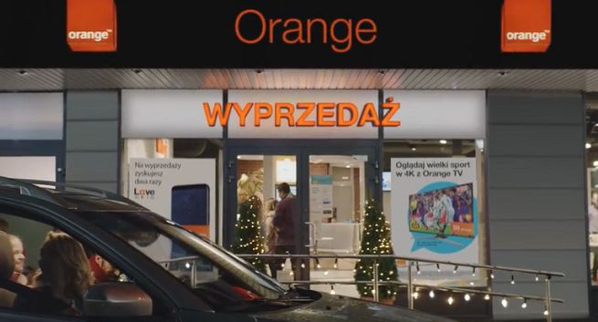 Zniżki na Orange Love, Samsung Smart TV i Galaxy S8 w kampanii wyprzedażowej Orange (wideo)