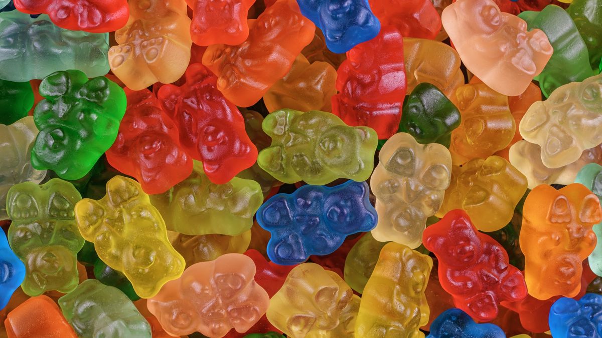 Close-up of assorted colorful gummy bears scattered randomly.
Close-up of assorted colorful gummy bears scattered randomly. Fun, vibrant and sweet candy background perfect for kids treats, dessert menus, party invitations and playful food advertising visuals.
MikeyGen73