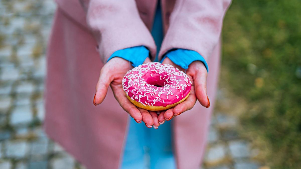 Dietetycy mówią, co myślą o jedzeniu pączków