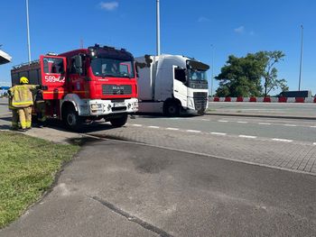 Tragedia na parkingu przy A2. Zjechały się służby