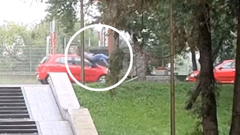 Potrącenie 25-letniego mężczyzny na hulajnodze na al. Piłsudskiego
