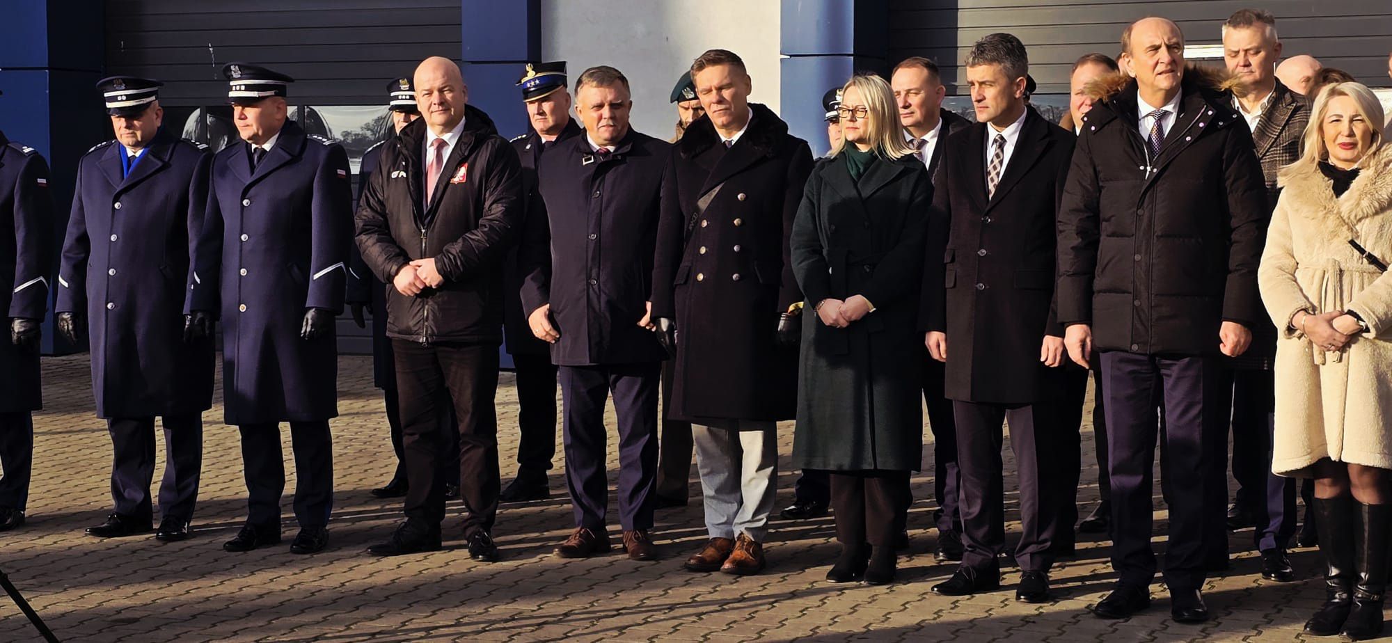 Przekazanie wozów