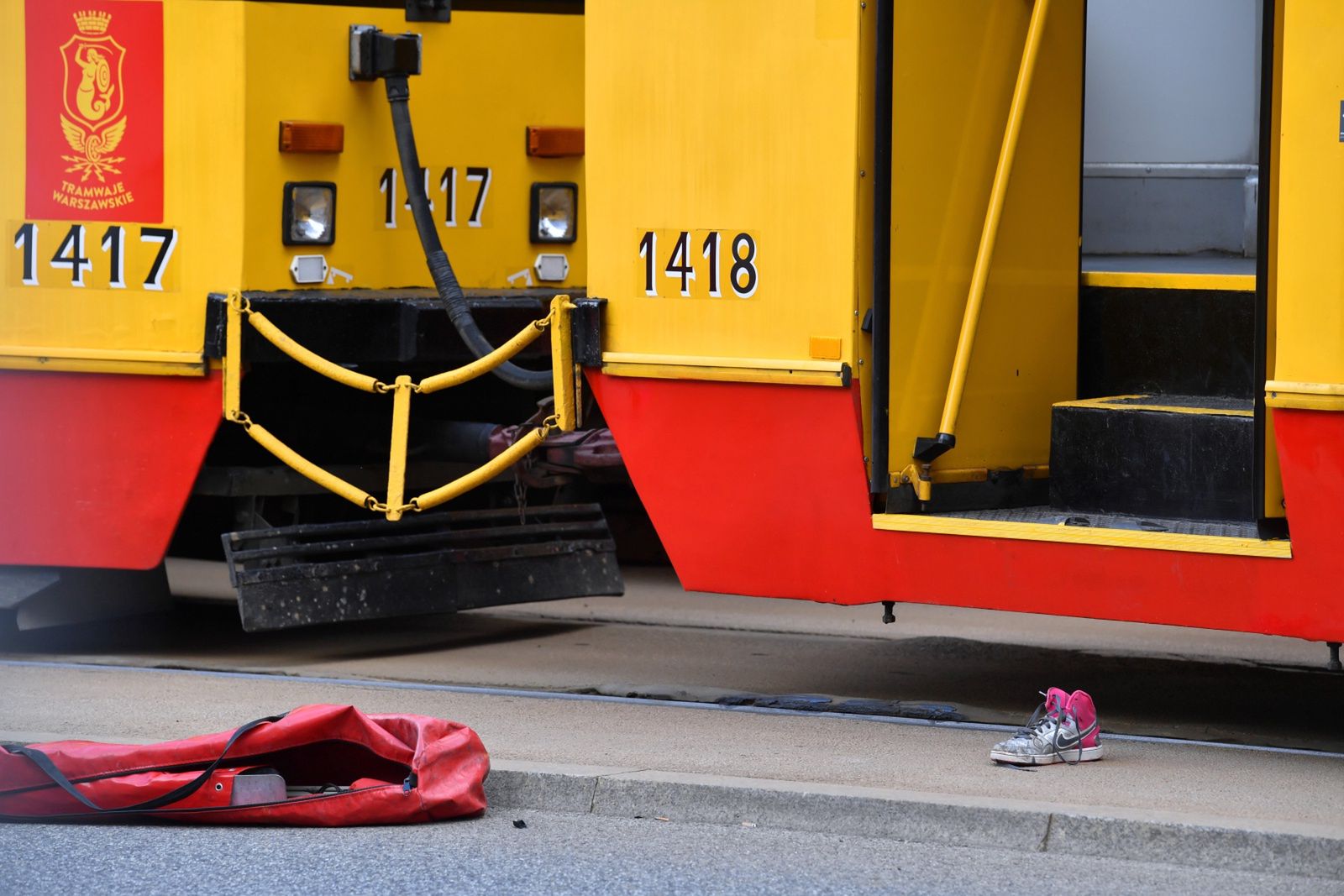 Paraliż w centrum Warszawy. Nastolatka potrącona przez tramwaj