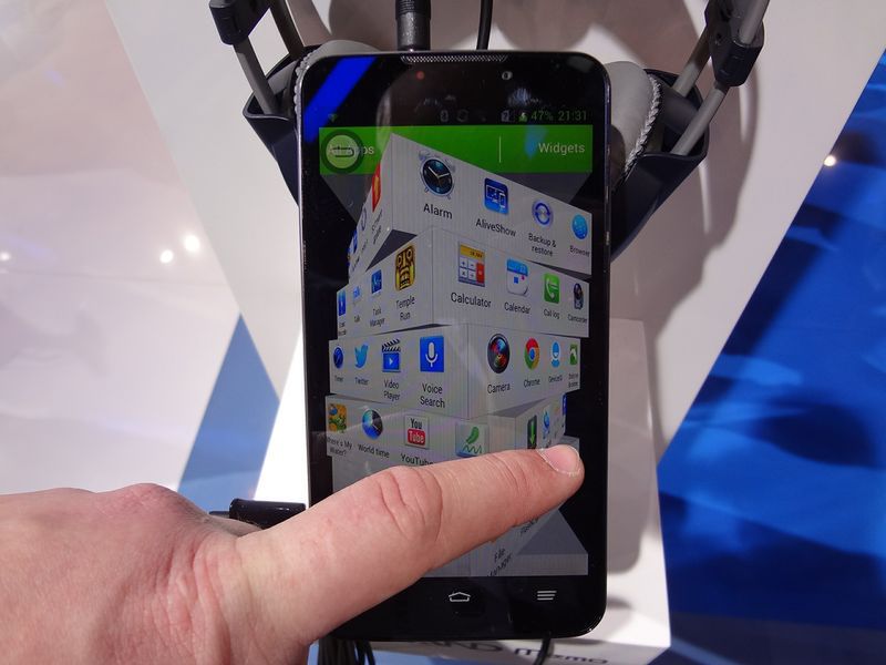 ZTE Grand Memo w naszych rękach. Jak sprawuje się pierwszy na świecie smartfon ze Snapdragonem 800? [hands-on] 2