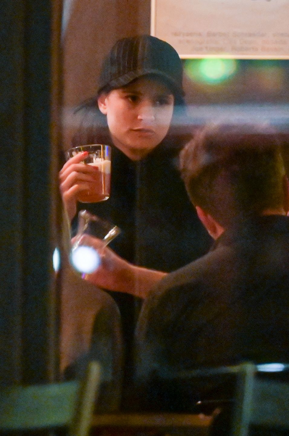 30. urodziny Joanna Jarmołowicz. Świętowała z partnerem i znanymi znajomymi