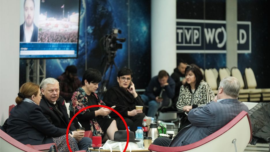 Marek Suski w TVP pojawił się z głośnikiem