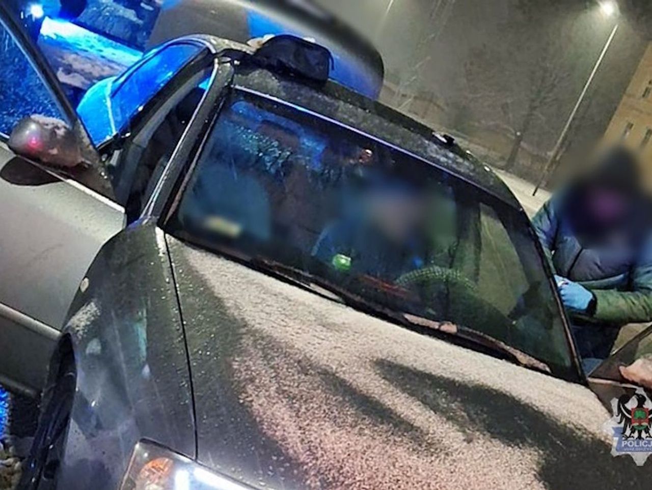 Wałbrzych: 35-latek pod siedzeniem wiózł pół kilo metamfetaminy