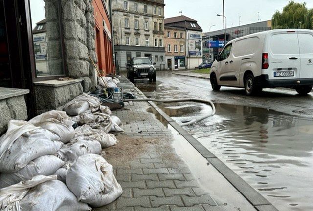 W 15 minut stracił 150 tys. zł. Oto skutki wielkiej wody