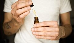 Jak wybrać odpowiedni olejek CBD: przewodnik dla początkujących
