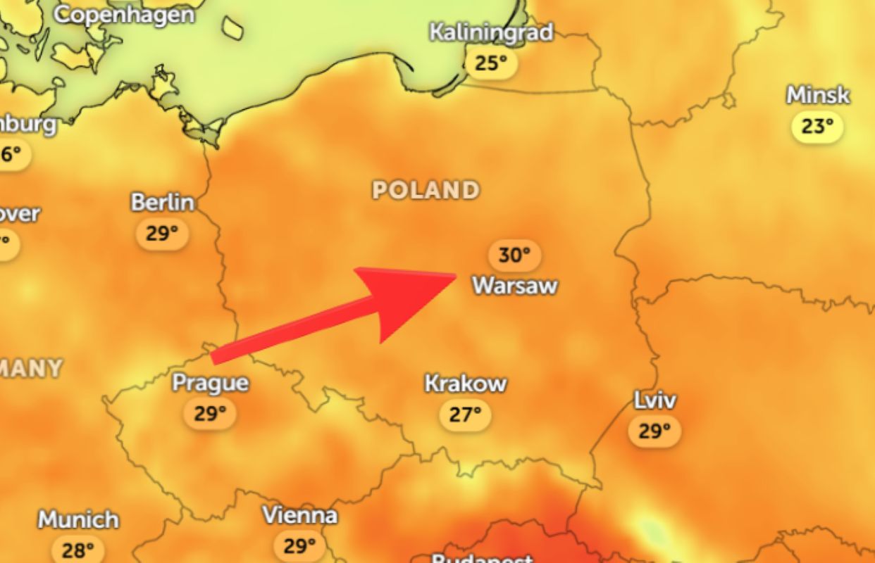 To kwestia godzin. Na termometrach znów 30 st. C