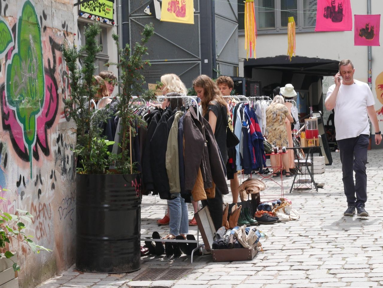 Wrocław: Moda vintage, Y2K i dodatki hand made przyciągnęły klientów