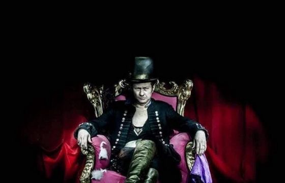 TVN pokaże widowisko "Pożaru w Burdelu" pt. "Fabryka Patriotów"