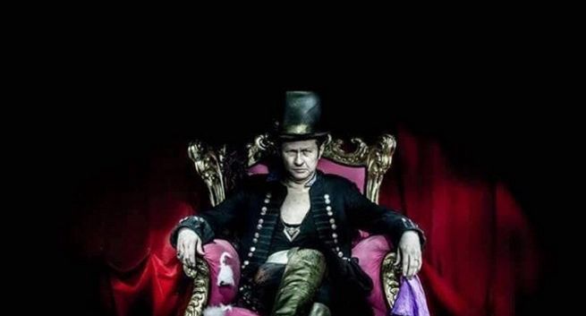 TVN pokaże widowisko "Pożaru w Burdelu" pt. "Fabryka Patriotów"