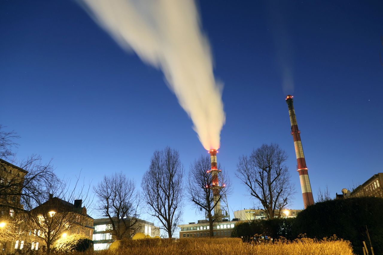 Ciepłownictwo pod kreską. Branża w tarapatach. Zapłacimy za to wszyscy