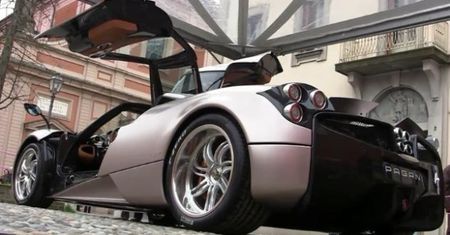 Pagani Huayra na kameralnym pokazie [wideo]