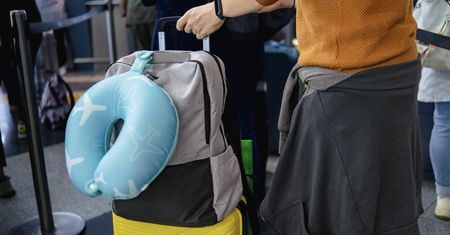 Uwaga na trik na z TikToka. Mogą nie wpuścić na pokład