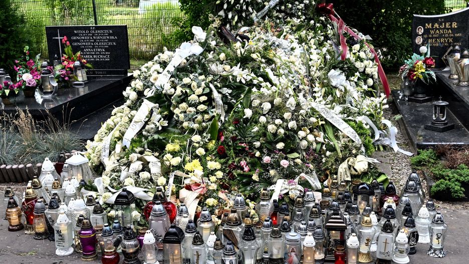 Grób Patryka P. po pogrzebie