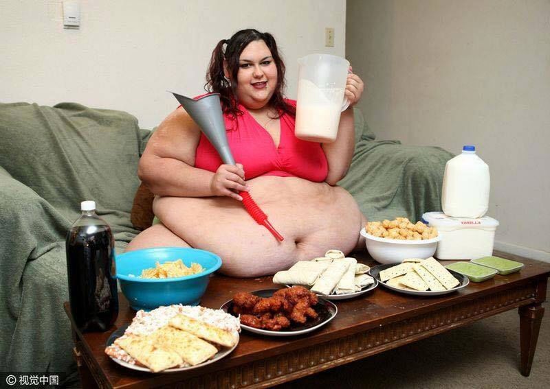 Monica Riley jest w ciąży i chce zawalczyć o swoją sylwetkę