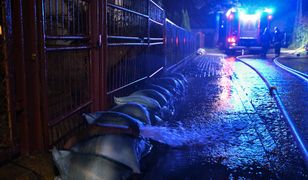 Ulewy na Pomorzu. Woda zalała drogi, wdzierała się do domów