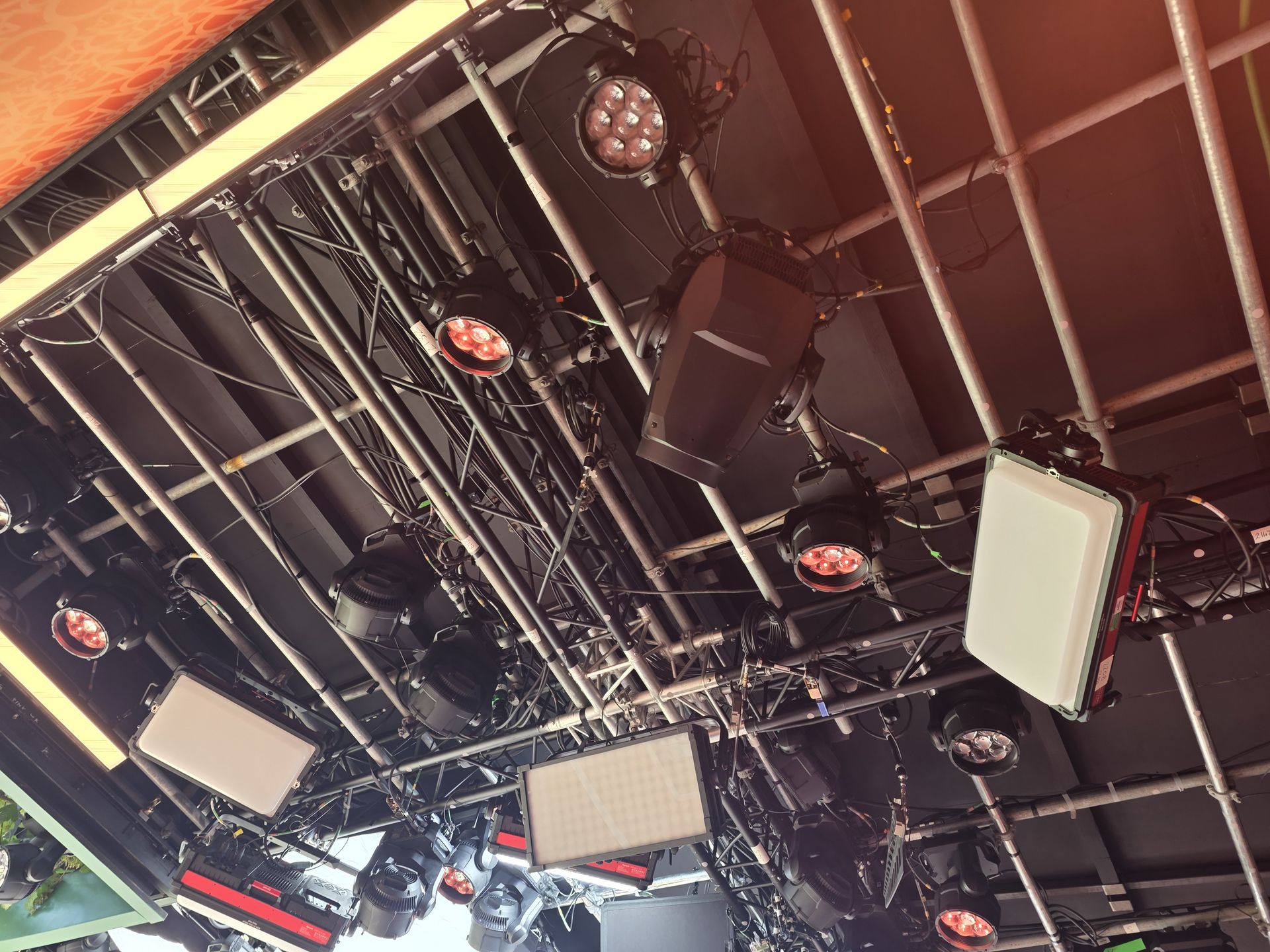 Studio WBD na Roland Garros