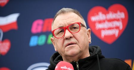 Owsiak nie wytrzymał. Mocne słowa o podręczniku do HiT: Chłam