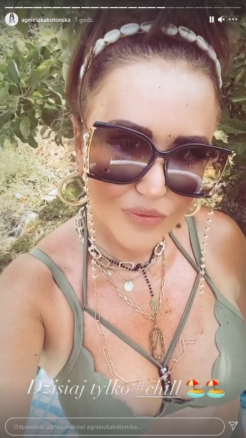 Agnieszka Kotońska w kombinezonie. Fani: "Jak nastolatka"