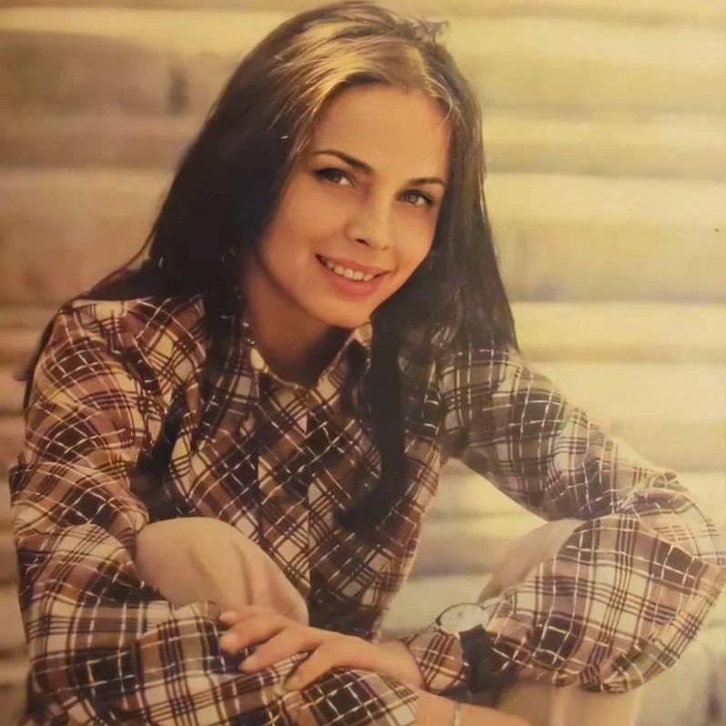 Izabela Trojanowska pokazała zdjęcie z czasu, gdy miała 22 lata