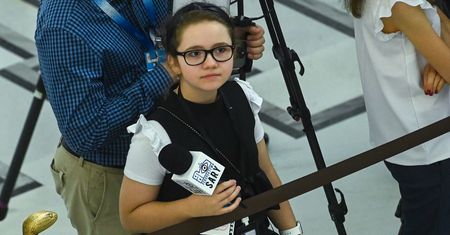 Hołownia zmienia zasady w Sejmie. Nieletni reporterzy bez wstępu