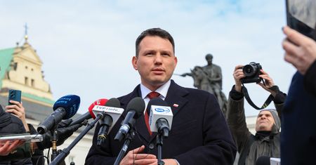 "Głupie". Mentzen wyszedł od Dudy i nawrzucał dziennikarce TVP