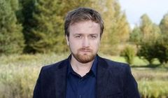 Jakub Gierszał i Bartłomiej Kasprzykowski w serialu AXN „Przekraczając granice”