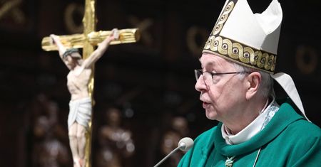 Burza po rezolucji PE ws. aborcji. Abp Gądecki: "przekracza wszelkie granice etyczne"