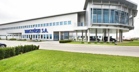 Fabryka Tarczyńskiego: 85 zakażonych. Zakłady pracy nowymi ogniskami?
