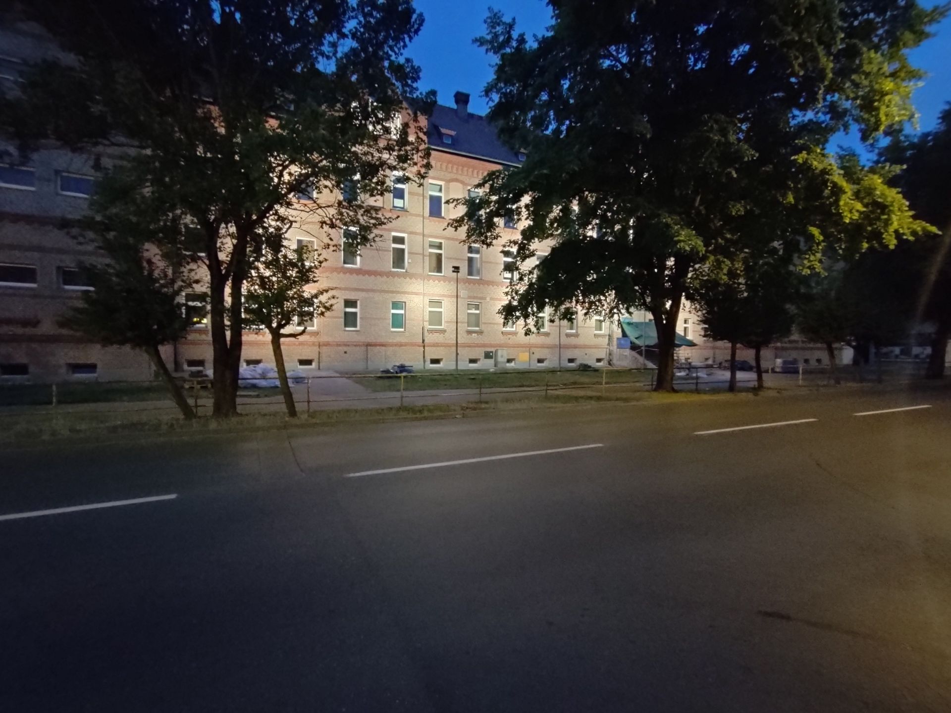 Dla kogo jest OnePlus Nord CE? Na pewno nie dla fanów OnePlusa 46