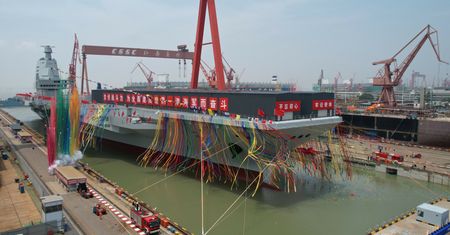 Krok milowy chińskiej floty wojennej. Fujian zwodowany