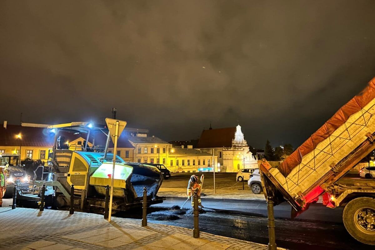 Nocne prace drogowców na ul. Bajkowskiego